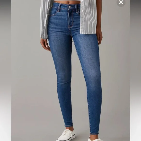American Eagle Next Level Super Hi-Rise Jegging Size 6 - Picture 6 of 7